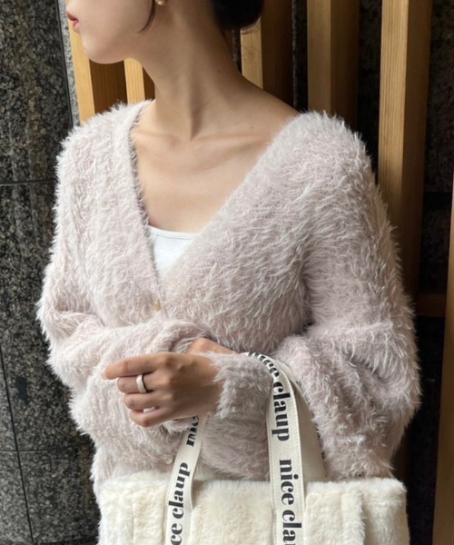 one after another NICE CLAUP（ワンアフターアナザーナイスクラップ）の「ふわモテあざと/フェザーロングカーディガン（カーディガン/ボレロ・レディース・ベージュ/ピンク/アイボリー/ライトグレー/チャコールグレー/ピンク系その他/グレー系・FREE）」の21枚目の写真