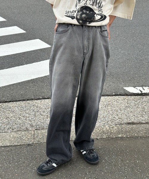 Perushu(ペルーシュ)の「グラデーションブラックデニム(デニムパンツ・メンズ・ブラック・SMALL/LARGE/MEDIUM)」の3枚目の写真