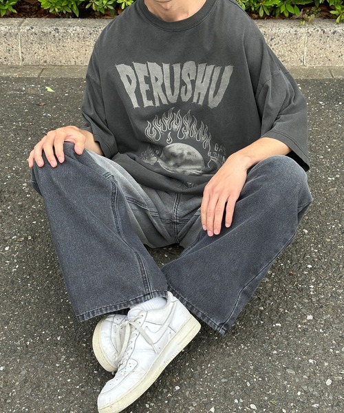 Perushu (ペルーシュ)スタッズ付きブラックデニムリジットデニム Perushu（ペルーシュ）の「クラッシュスタッズワイドルーズ