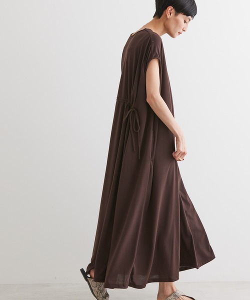 AMERICAN HOLIC(アメリカンホリック)の「スキッパーフレンチスリーブワンピース(ワンピース・レディース・チャコールグレー/ブルー/ブラウン・M/L)」の2枚目の写真