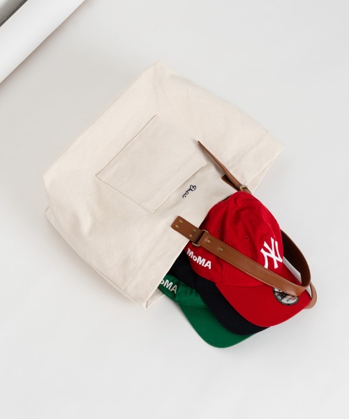 ONCILY（オンシェリー）の「CANVAS TOTE BAG / キャンバストートバッグ（トートバッグ・メンズ・アイボリー・FREE）」の5枚目の写真
