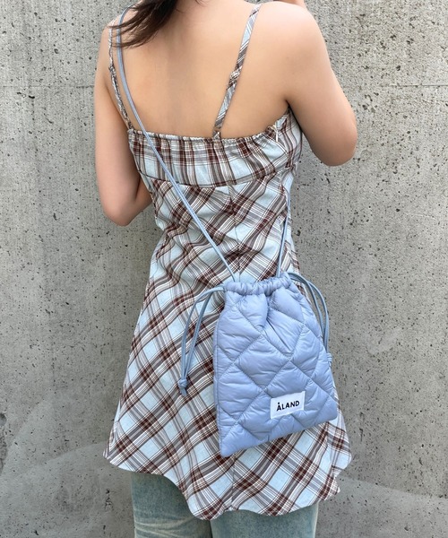 ALAND（エーランド）の「【UNISEX】ALAND／キルティングミニBAG 2974239（ショルダーバッグ・レディース・ホワイト/ベージュ/ブラック/オレンジ/ライトグレー/ピンクベージュ/ライトブルー/グリーン/ブルー/その他8/スカイブルー/シャーベット・ONE SIZE/FREE）」の7枚目の写真