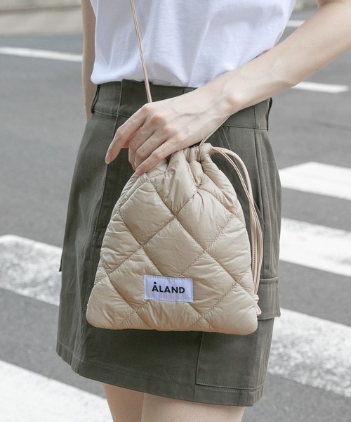 ALAND（エーランド）の「【UNISEX】ALAND／キルティングミニBAG 2974239（ショルダーバッグ・レディース・ホワイト/ベージュ/ブラック/オレンジ/ライトグレー/ピンクベージュ/ライトブルー/グリーン/ブルー/その他8/スカイブルー/シャーベット・ONE SIZE/FREE）」の18枚目の写真