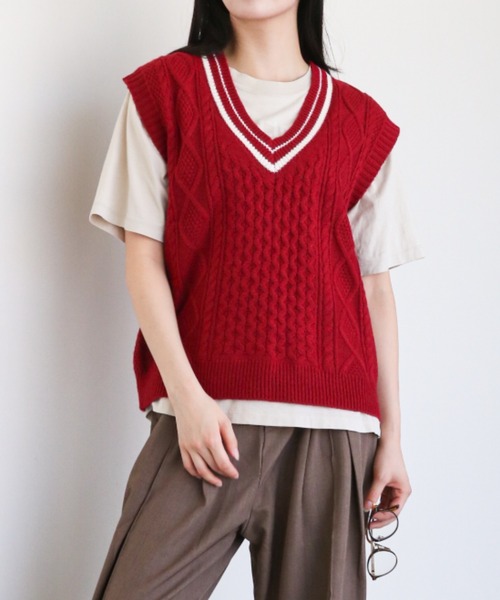 gossip!ロサンゼルス(ゴシップロサンゼルス)の「ケーブルニット Vネックベスト(ベスト・レディース・ボルドー/ネイビー/オフホワイト・FREE)」の17枚目の写真