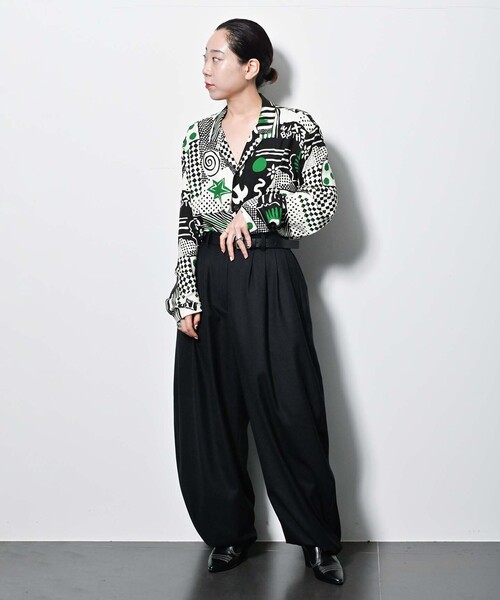 CITYSHOP(シティーショップ)の「VOLUME WOOL パンツ(スラックス・レディース・ブラック/グレー・36/38)」の6枚目の写真