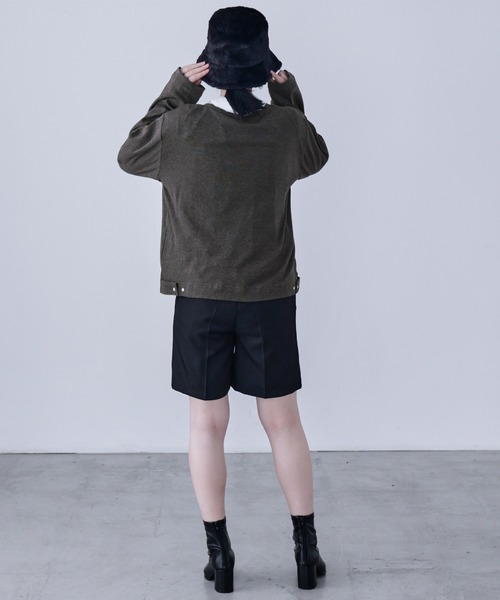 Fashion Letter（ファッションレター）の「【M-5L】パールボタンクルーネックカーデ（カーディガン/ボレロ・レディース・カーキ/ブラック/杢グレー/バーガンディー/チャコール・M～Ｌ/4L～5L/LL～3L）」の18枚目の写真