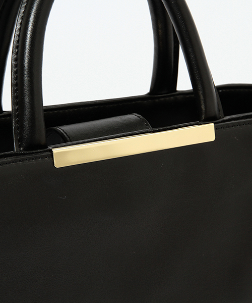 Demi-Luxe BEAMS（デミルクス ビームス）の「Demi-Luxe BEAMS / サイド 型押し 2WAY トートバッグ（トートバッグ・レディース・ブラック・ONE SIZE）」の4枚目の写真