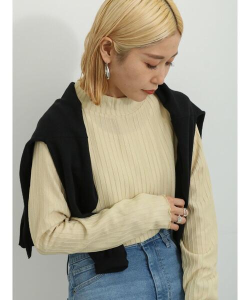 Samansa Mos2 blue(サマンサモスモスブルー)の「ハイネックシアーロンT(Tシャツ/カットソー・レディース・ブラック/キナリ/イエロー・F)」の3枚目の写真