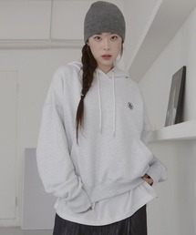 A'GEM/9 × .kom『muah muah/ムーアムーア』ONE POINT REGULAR HOODIE/ワンポイント レギュラー プルオーバーパーカー