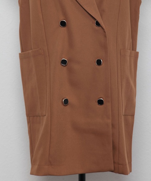 ANOTHER S(アナザーエス)の「プリーツフレンチ袖ダブルテーラードベストジレ(スーツベスト・レディース・キャメル/ブラック/グレー・FREE)」の17枚目の写真