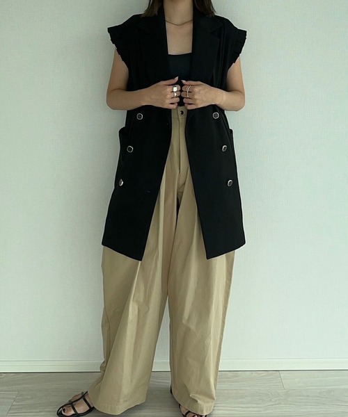 ANOTHER S(アナザーエス)の「プリーツフレンチ袖ダブルテーラードベストジレ(スーツベスト・レディース・キャメル/ブラック/グレー・FREE)」の19枚目の写真