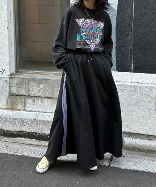 mi via loca（ミヴィアロカ）の「サイドラインジャージフレアスカート（スカート・レディース・グレー/チャコールグレー/ブラック・FREE）」の6枚目の写真