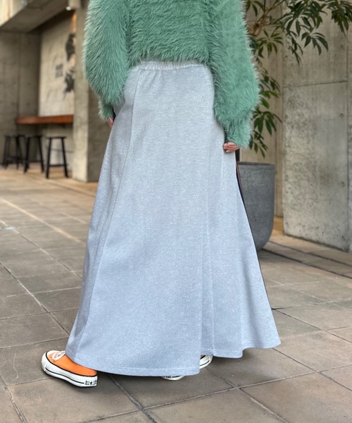 mi via loca（ミヴィアロカ）の「サイドラインジャージフレアスカート（スカート・レディース・グレー/チャコールグレー/ブラック・FREE）」の12枚目の写真