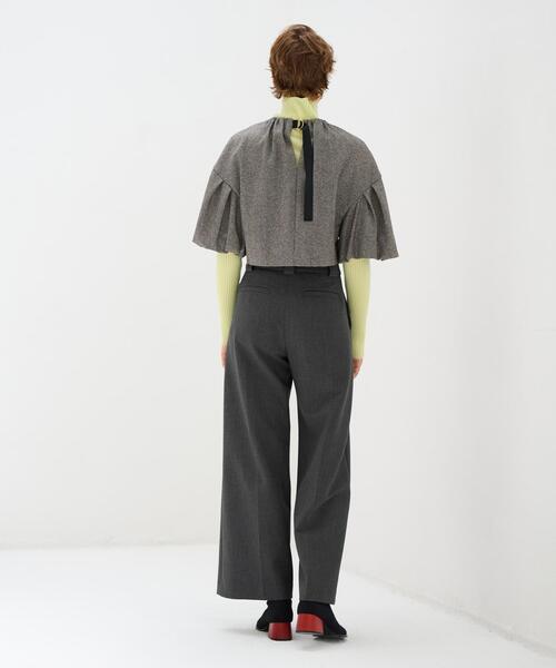 LANVIN en Bleu(ランバンオンブルー)の「バルーンスリーブショートブラウス(シャツ/ブラウス・レディース・ブラック/チャコールグレー・38)」の11枚目の写真