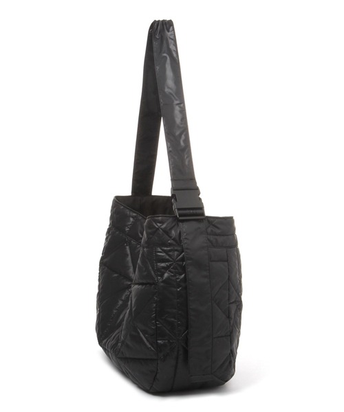 LAKOLE（ラコレ）の「キルトショルダーバッグ / 990407（ショルダーバッグ・メンズ・ブラック/オフホワイト・FREE）」の11枚目の写真