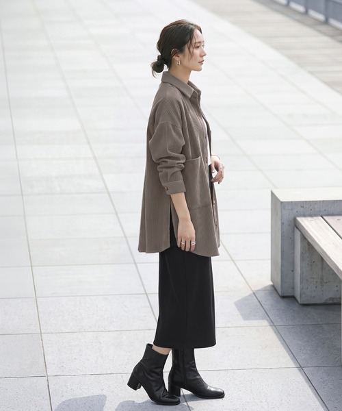 STYLE DELI(スタイルデリ)の「【LUXE】コーデュロイシャツジャケット(その他アウター・レディース・ダークグレー/モカ/ホワイト系その他・FREE)」の5枚目の写真