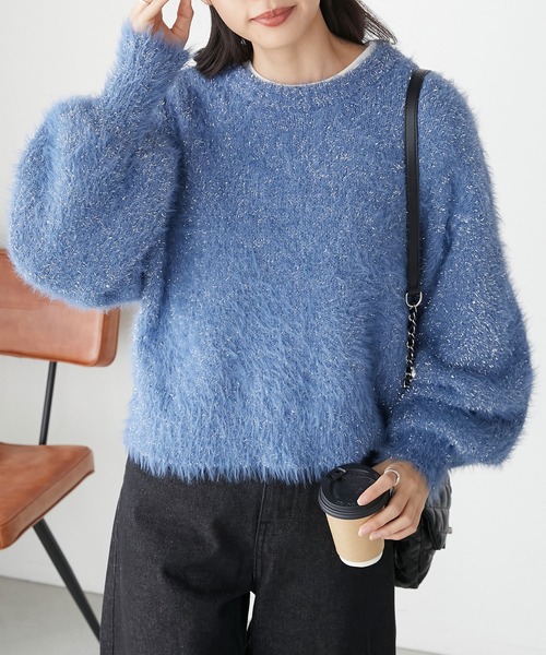 BONLECILL(ボンルシール)の「【アンサンブル対応可能】ラメシャギークロップドニットプルオーバー(ニット/セーター・レディース・ブルー/アイボリー/ベージュ/チャコールグレー・FREE)」の4枚目の写真