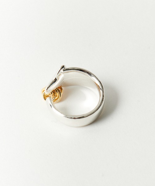 LAPUIS（ラピュイ）の「[LAPUIS/ラピュイ] COIL HEART リング（リング・レディース・マルチ・ONE SIZE）」の8枚目の写真