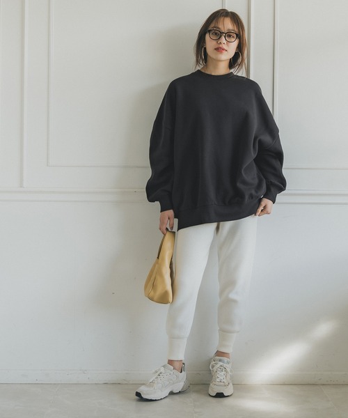 coca(coca)(コカ)の「【WEB限定セール】裏起毛オーバーサイズトップス(スウェット・レディース・ブラック/アイボリー・M/L)」の8枚目の写真