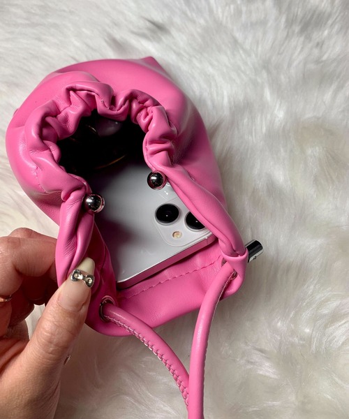 SHEPP（シープ）の「スマホケース ミニポーチ ショルダーバッグ（ショルダーバッグ・レディース・シルバー/オレンジ/ホワイト/ピンク/グリーン/ブラック・FREE）」の21枚目の写真