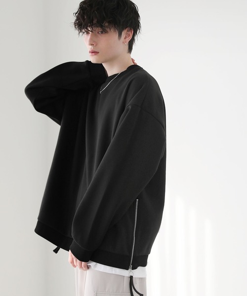 ETELIO(エテリオ)の「サイドジップヘビーウェイトクルーネックスウェット(スウェット・メンズ・ブラック/グレー・L/M/S)」の5枚目の写真