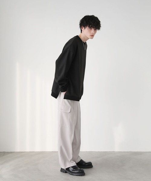 ETELIO(エテリオ)の「サイドジップヘビーウェイトクルーネックスウェット(スウェット・メンズ・ブラック/グレー・L/M/S)」の4枚目の写真