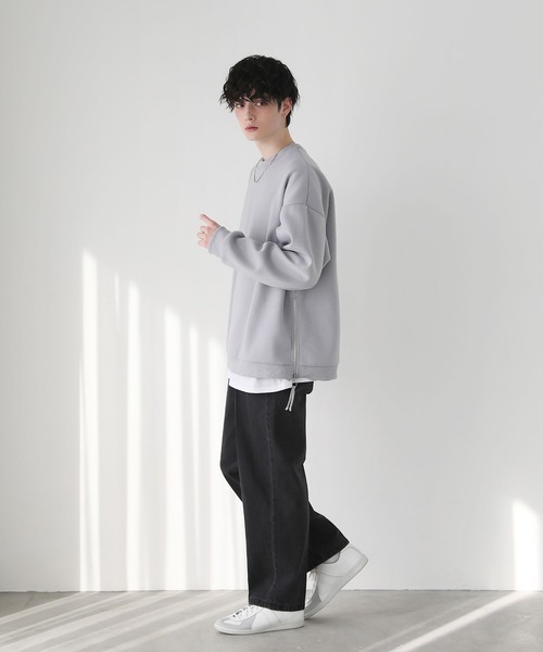 BIBIY. グレー クルーネック スウェット ETELIO（エテリオ）の「サイドジップヘビーウェイトクルーネック