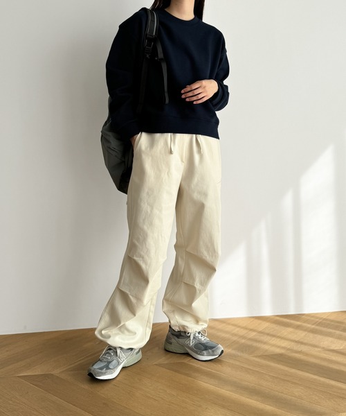 CANAL JEAN（キャナルジーン）の「El mar　ダブルフェイストレーナー（スウェット・レディース・ホワイト/グリーン/ネイビー・ONE SIZE）」の4枚目の写真