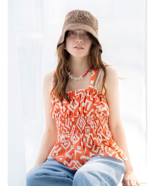 Ungrid(アングリッド)の「かぎ編みニット帽(ニットキャップ/ビーニー・レディース・ライトグレー/ブラウン・FREE)」の6枚目の写真