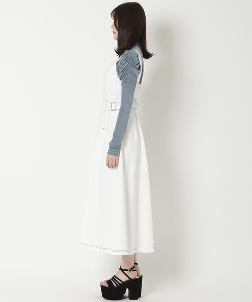 REDYAZEL（レディアゼル）の「ステッチカラーワンピース（ジャンパースカート・レディース・ライトグレー/ブラック/オフホワイト・FREE）」の4枚目の写真