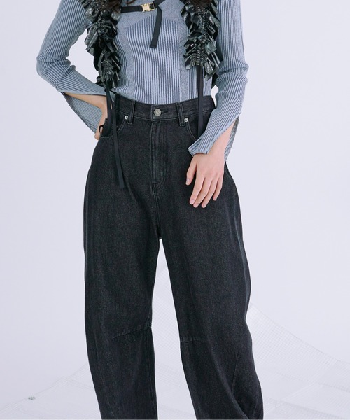 Ezick（エジック）の「Mode silhouetteカーブデニムパンツ（デニムパンツ・レディース・グレー/ライトブルー/ブラック・MEDIUM/SMALL）」の19枚目の写真