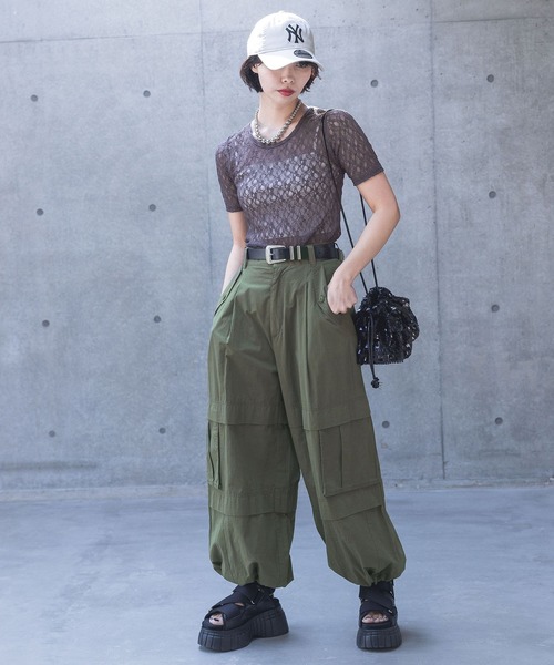 PAGEBOY（ページボーイ）の「カットレースシアートップス（Tシャツ/カットソー・レディース・チャコールグレー/ブラック/オフホワイト/ブルー・FREE）」の18枚目の写真