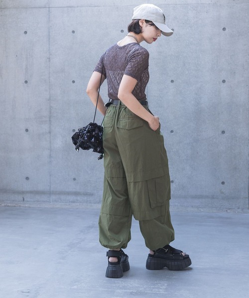 PAGEBOY（ページボーイ）の「カットレースシアートップス（Tシャツ/カットソー・レディース・チャコールグレー/ブラック/オフホワイト/ブルー・FREE）」の19枚目の写真