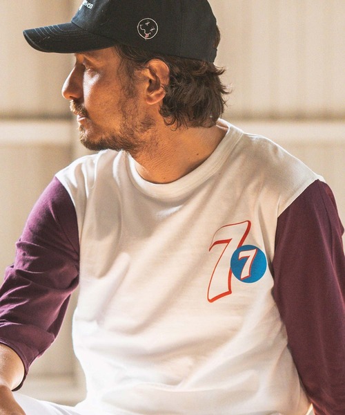 seventy seven（セブンティセブン）の「mlt4668- middle onz  3-4 sleeve bicolor t-shirts (77up) カットソー（Tシャツ/カットソー・メンズ・ホワイト系その他/ホワイト×ブルー/ホワイト×グリーン・S/M/L/XL）」の3枚目の写真