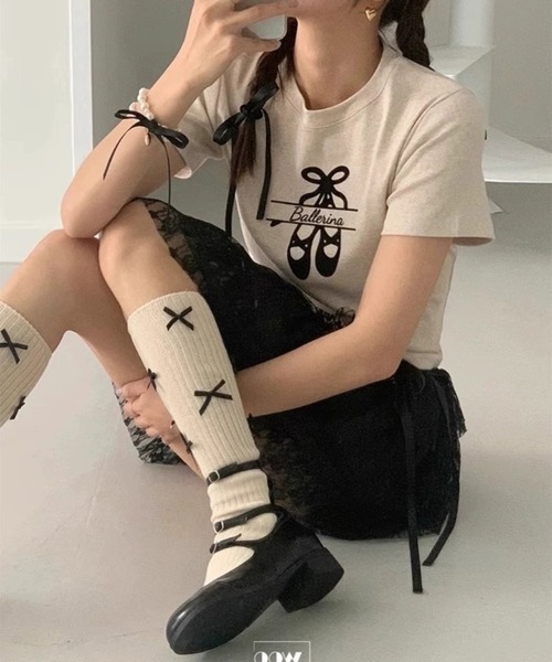 leune(ルネ)の「バレリーナTシャツ(Tシャツ/カットソー・レディース・ブラック/グレー・FREE)」の4枚目の写真