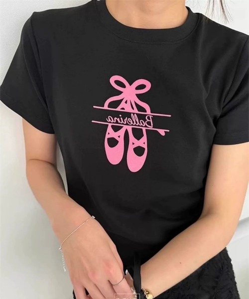 leune(ルネ)の「バレリーナTシャツ(Tシャツ/カットソー・レディース・ブラック/グレー・FREE)」の8枚目の写真