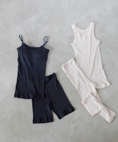 かぐれ(カグレ)の「シルクテレコショートレギンス(レギンス/スパッツ・レディース・チャコールグレー/アイボリー・FREE)」の8枚目の写真