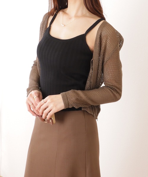 Lace Ladies(レースレディース)の「ラウンドネック テレコ ニット キャミソール トップス(キャミソール・レディース・ブラック/ホワイト/アイボリー/ブルー/グリーン・FREE)」の7枚目の写真