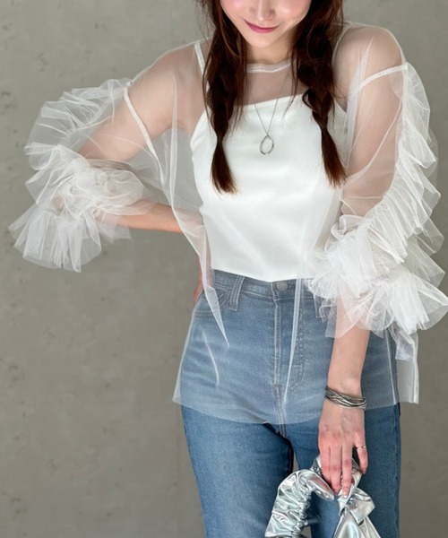Per sist ence（パーシエンス）の「チュール袖フリルプルオーバー × カップ付きフライスキャミソールSET／シアー トップス レイヤード カジュアル（Tシャツ/カットソー・レディース・ドット/ブラック/オフホワイト/チャコールグレー・FREE）」の2枚目の写真