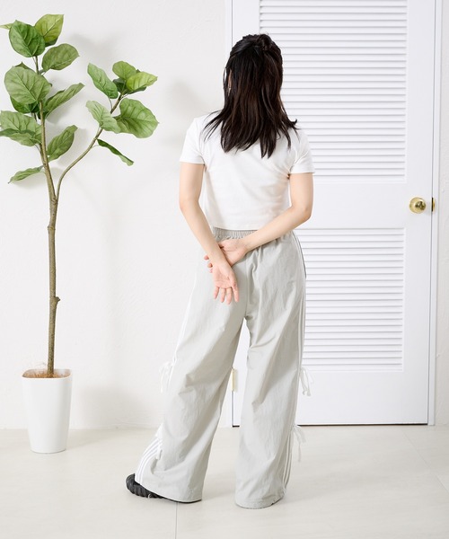 kutir(クティール)の「サイドリボンナイロンパンツ(その他パンツ・レディース・ブルー/ブラック/ライトグレー・SMALL/MEDIUM)」の14枚目の写真