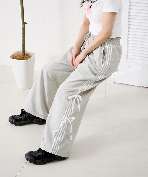 kutir(クティール)の「サイドリボンナイロンパンツ(その他パンツ・レディース・ブルー/ブラック/ライトグレー・SMALL/MEDIUM)」の10枚目の写真