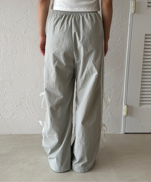 kutir(クティール)の「サイドリボンナイロンパンツ(その他パンツ・レディース・ブルー/ブラック/ライトグレー・SMALL/MEDIUM)」の22枚目の写真