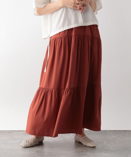 GLOBAL WORK（グローバルワーク）の「MATINEE LINE/ティアードスカート/123955（スカート・レディース・グレイッシュブルー/ブラック/テラコッタ・LARGE/MEDIUM）」の16枚目の写真