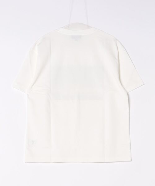 A.P.C.（アーペーセー）の「T-SHIRT BOXY LEO 24AH（Tシャツ