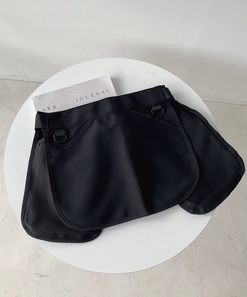 AS KNOW AS plus（アズノゥアズプラス）の「ポケットウエストラップベルト 【ZOZOTOWN限定アイテム】（ベルト・レディース・ブラック・FREE）」の2枚目の写真