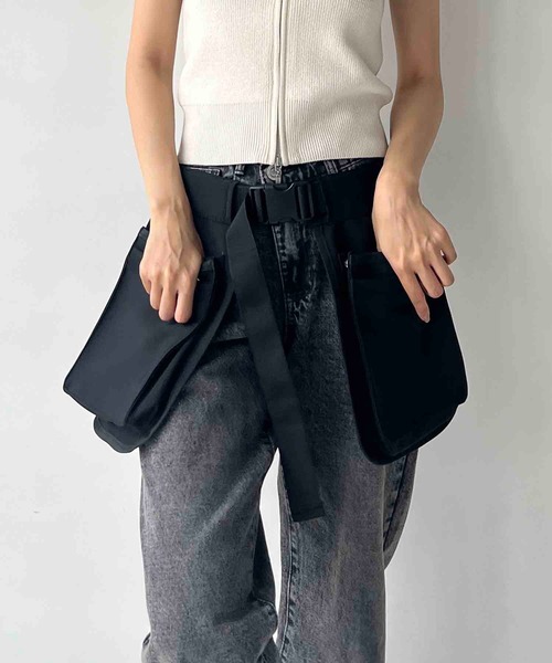 AS KNOW AS plus（アズノゥアズプラス）の「ポケットウエストラップベルト 【ZOZOTOWN限定アイテム】（ベルト・レディース・ブラック・FREE）」の13枚目の写真