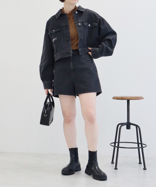 earth music&ecology（アースミュージックアンドエコロジー）の「フリンジロゴショート丈Gジャン（デニムジャケット・レディース・ブラック/インディゴブルー・FREE）」の3枚目の写真