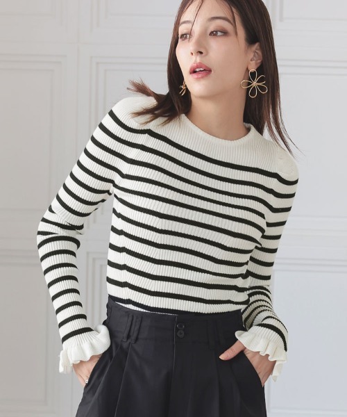 DONOBAN（ドノバン）の「ウォッシャブルフリルスリーブニット（ニット/セーター・レディース・グリーン系その他/オレンジ/グレー系その他/ブラック/ブルー系その他/ホワイト系その他/ホワイト/ホワイト系その他2/オレンジ系その他/グレー/ブルー/ブラック系その他/ホワイト×ブラック/グリーン系その他2/ネイビー/ピンク/ネイビー系1・F）」の5枚目の写真