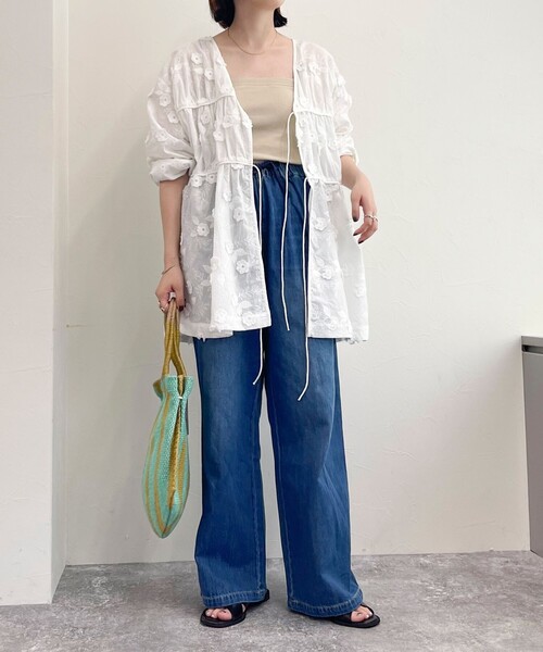 fredy emue（フレディエミュ）の「ライトオンスデニムイージーパンツ（デニムパンツ・レディース・サックスブルー/ネイビー・38/36）」の17枚目の写真