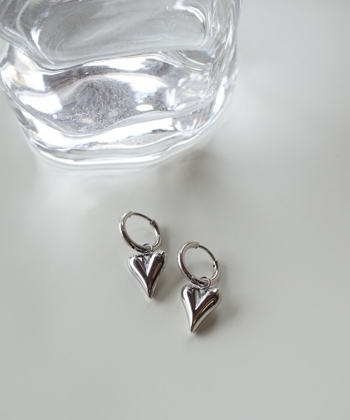 CERCA(チェルカ)の「saran jewelry/アレルギー対応 2way ハートフープ ピアス(ピアス(両耳用)・レディース・ゴールド/シルバー・FREE)」の1枚目の写真
